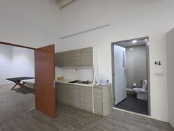 Hh @ Kallang (D13), Factory #602658841